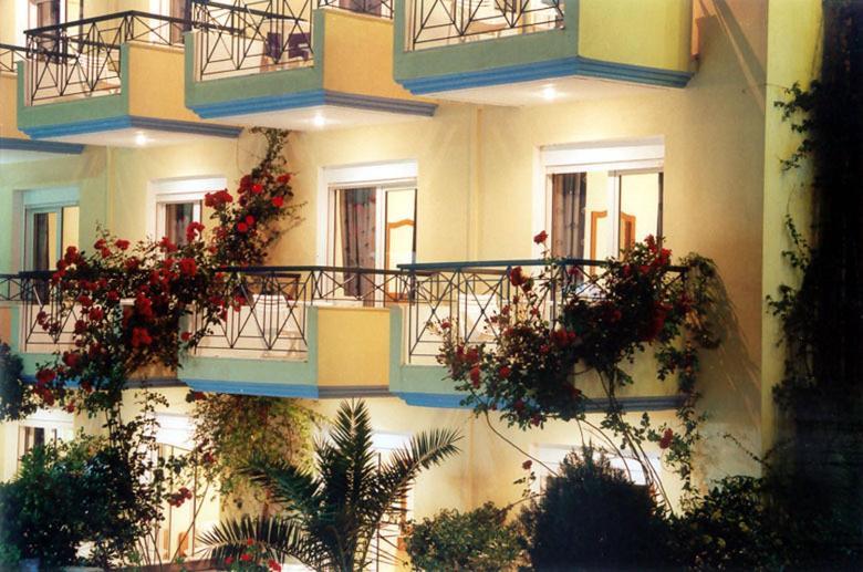 Hotel Flesvos Pefkochori Exterior foto